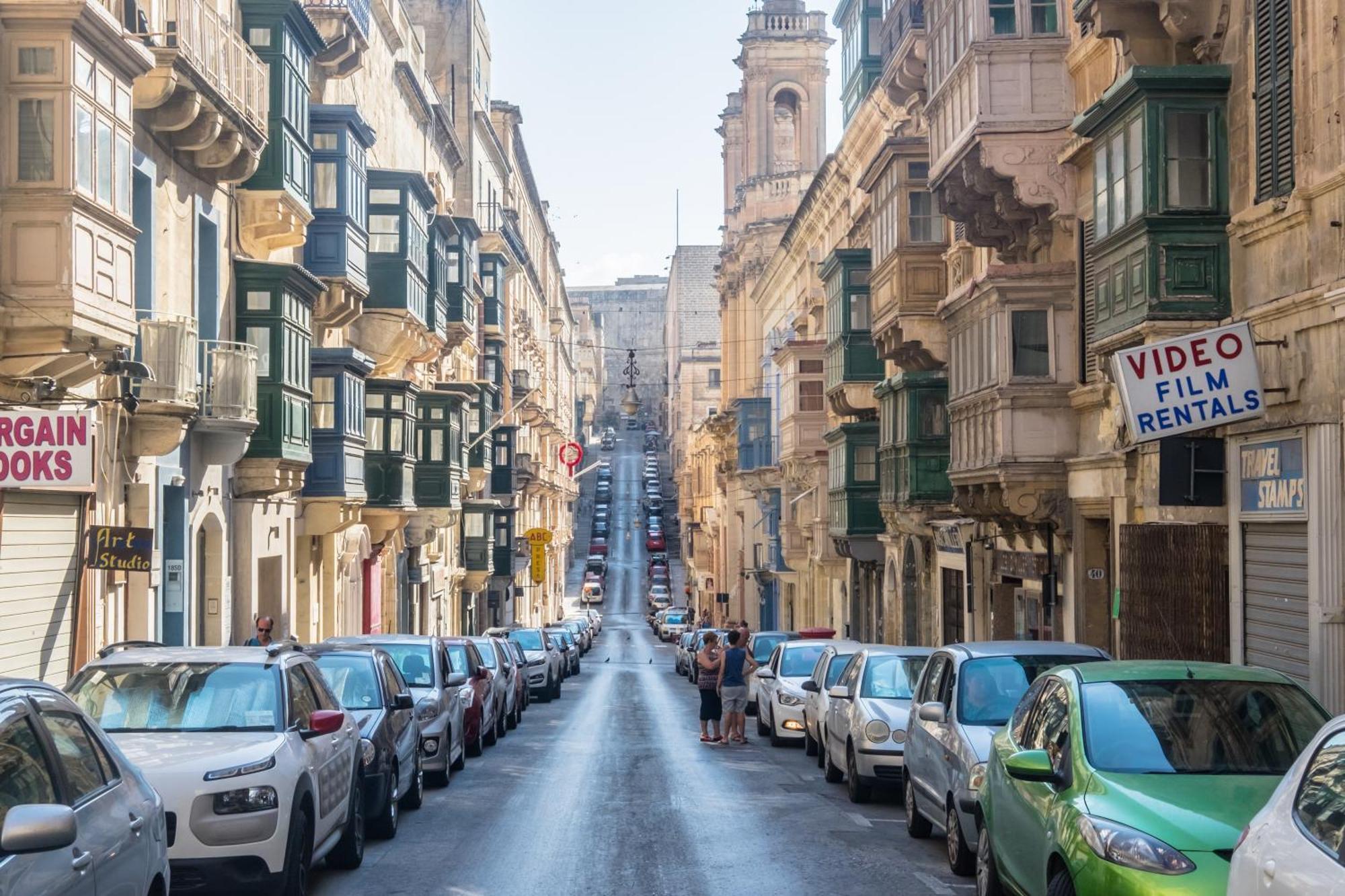 Comfortable 1Br Home With Maltese Balcony In Valletta By 360 Estates Экстерьер фото